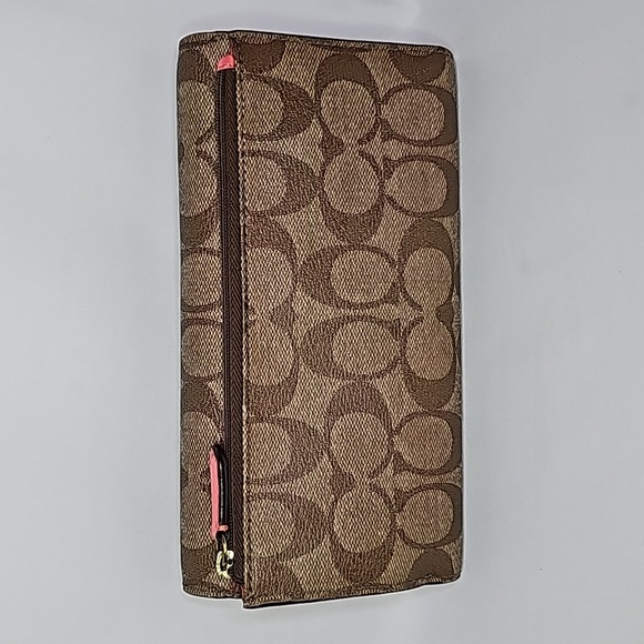 COACH ▪︎ SIGNATURE CHECKBOOK WALLET ▪︎ PEYTON - Picture 10 of 12